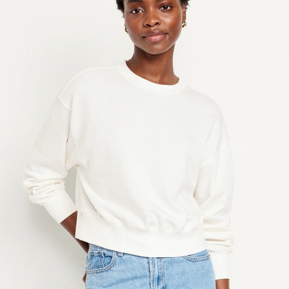 NWT OLD NAVY Drop-Shoulder Cropped Sweatshirt Color: Sea Salt  SIZE X-LARGE - Picture 2 of 9